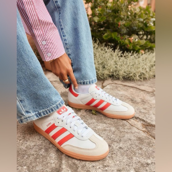 adidas Shoes - Brand new Samba, NWT!